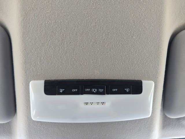 Used 2025 Nissan Kicks S image 7