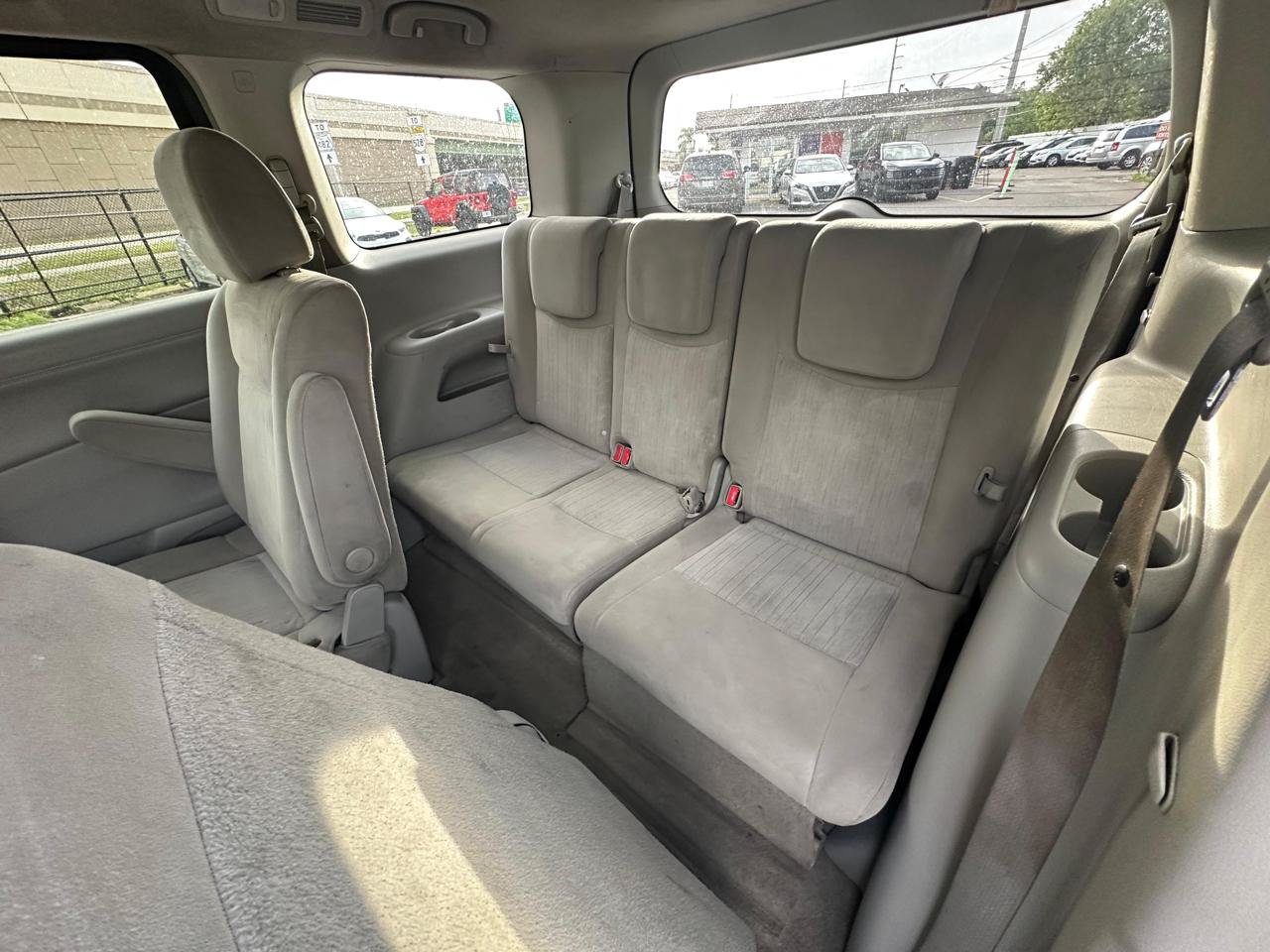 Used 2011 Nissan Quest SV FWD image 15