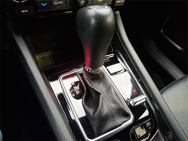 Used 2024 Jeep Compass Latitude image 14