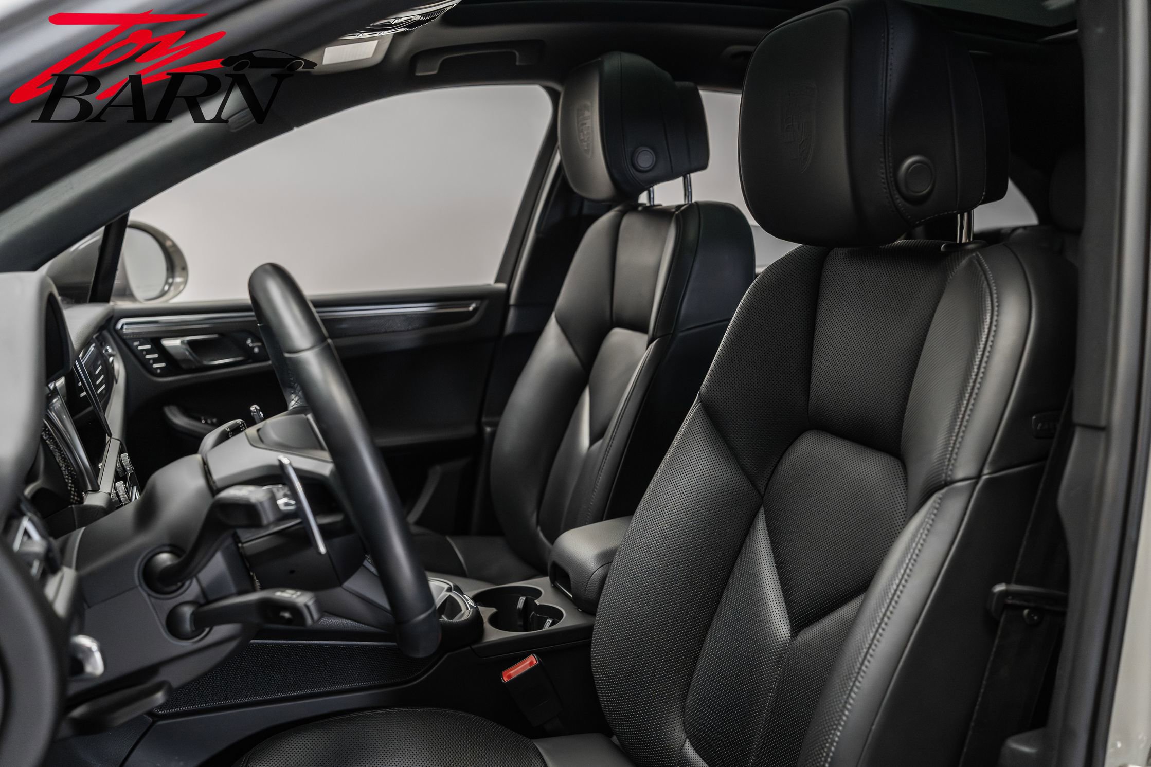 Used 2023 Porsche Macan S image 23