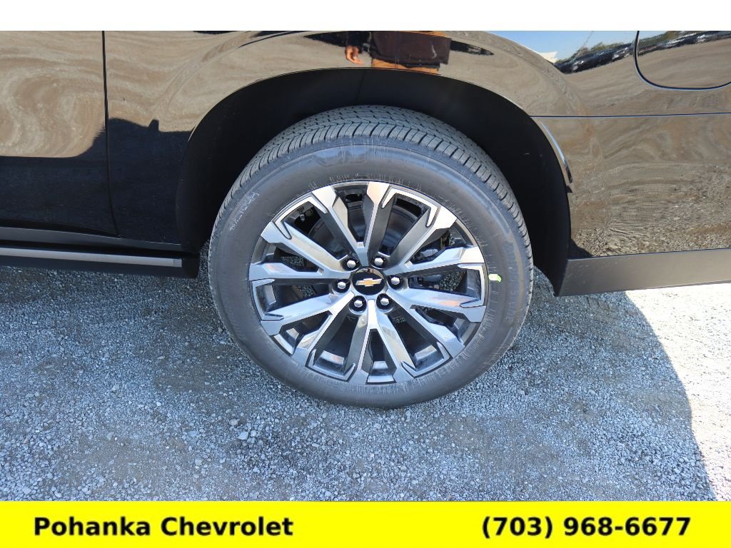 New 2026 Chevrolet Suburban High Country AWD/4WD image 32