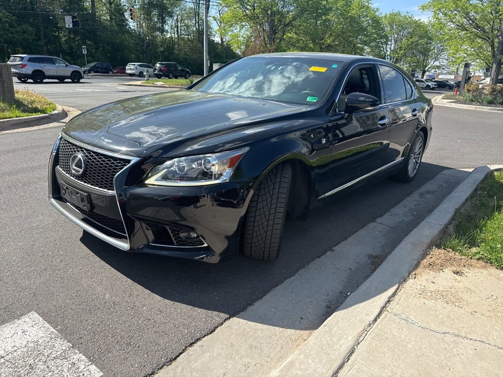 Used 2014 Lexus LS 460 AWD w/ F Sport Package image 3