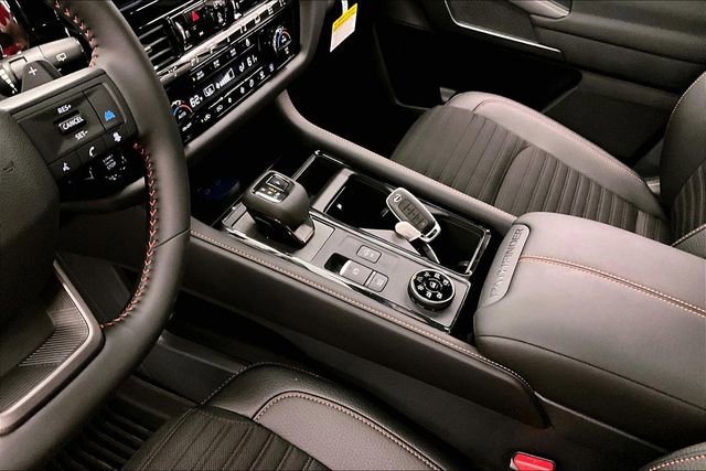 New 2026 Nissan Pathfinder Rock Creek AWD/4WD image 9