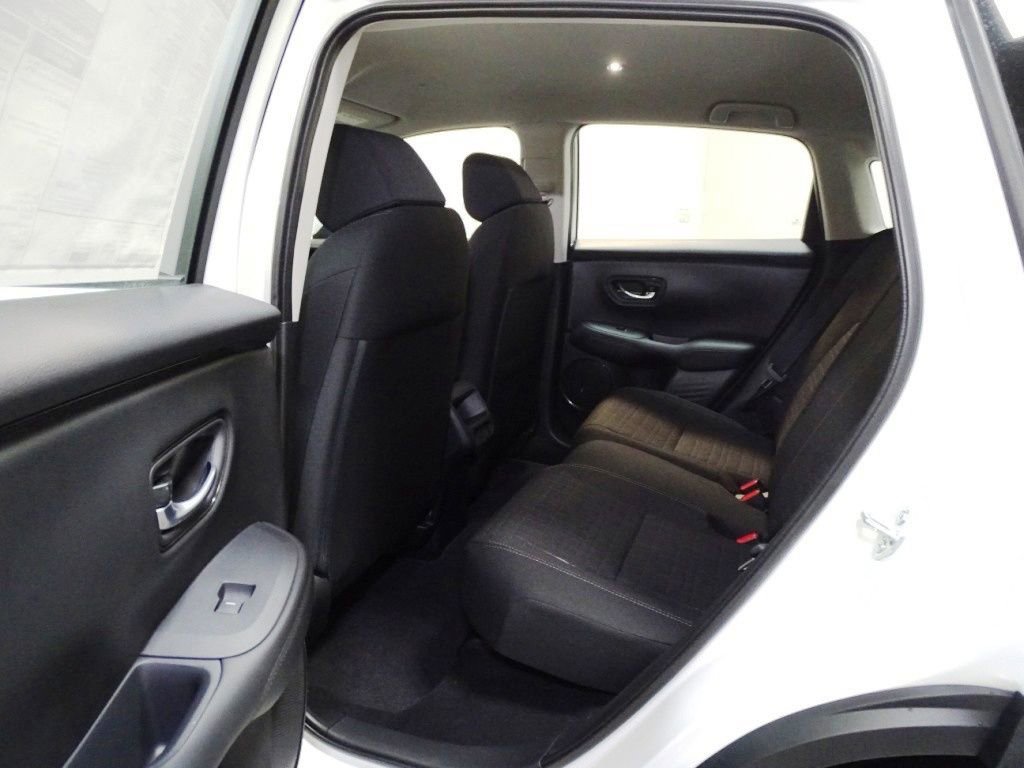 Used 2025 Honda HR-V LX image 22