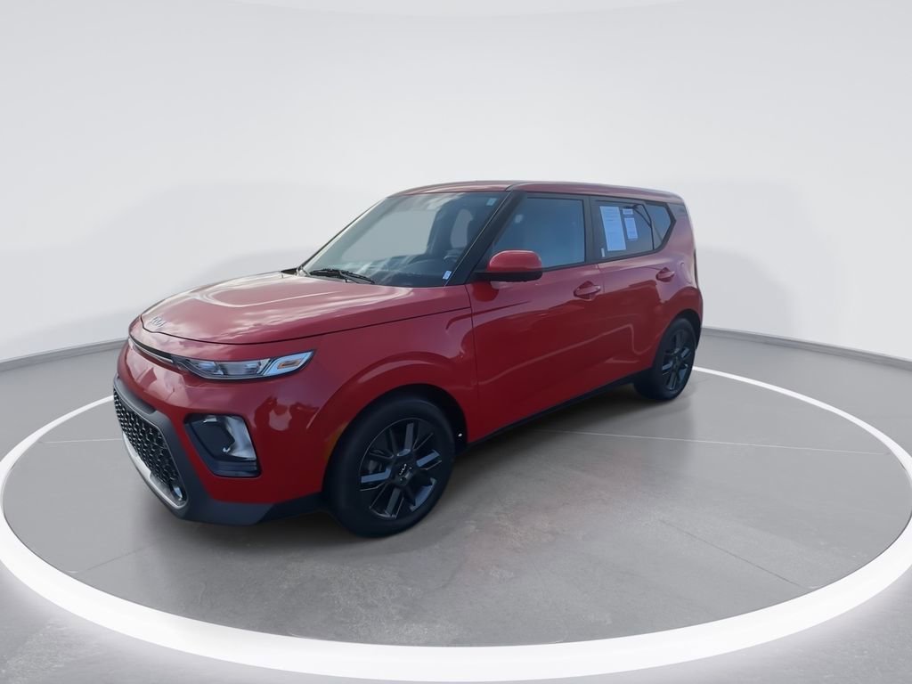 Used 2022 Kia Soul EX image 4