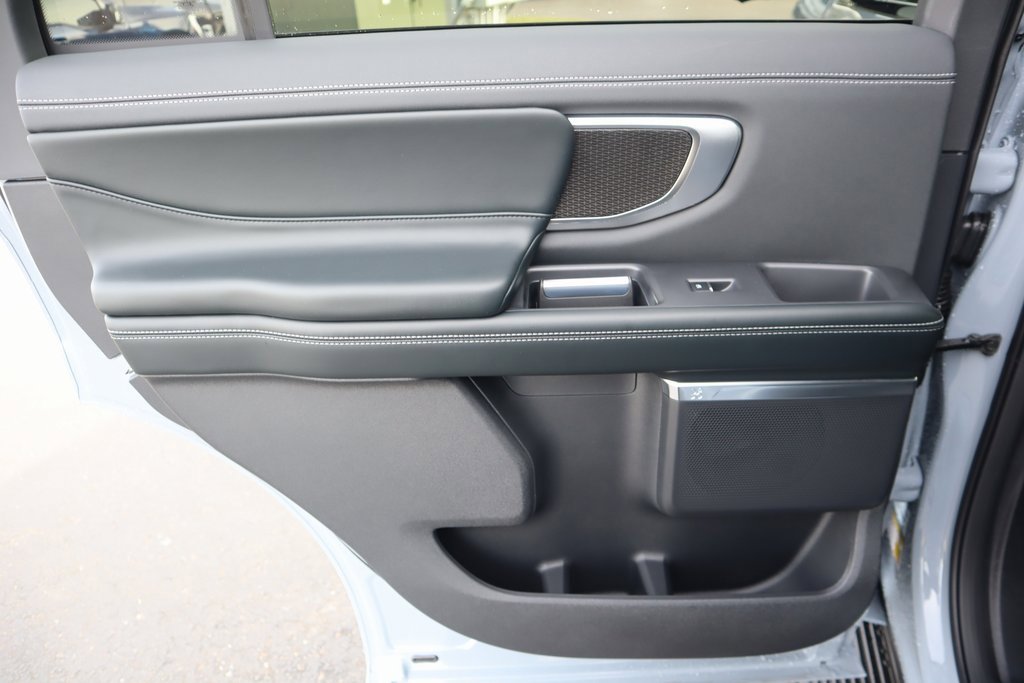 New 2026 Ford Expedition Platinum w/ Stealth Appearance Package image 18