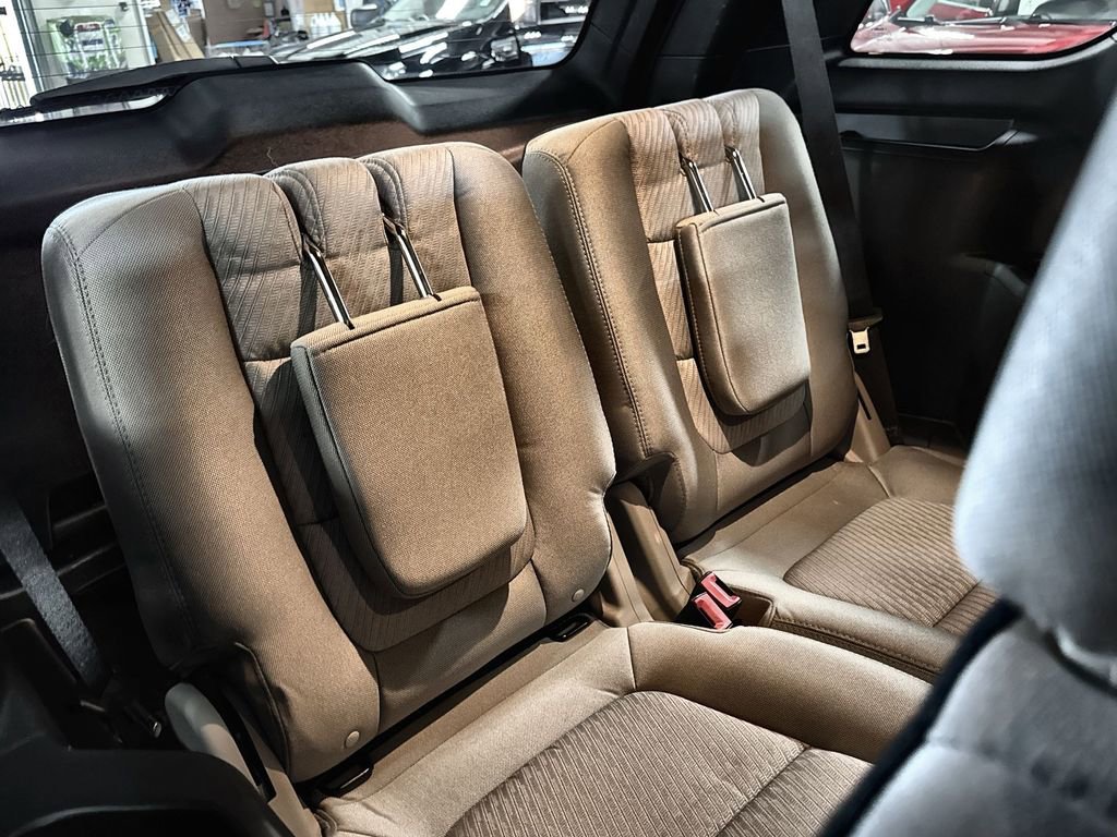 Used 2018 Ford Explorer FWD image 29