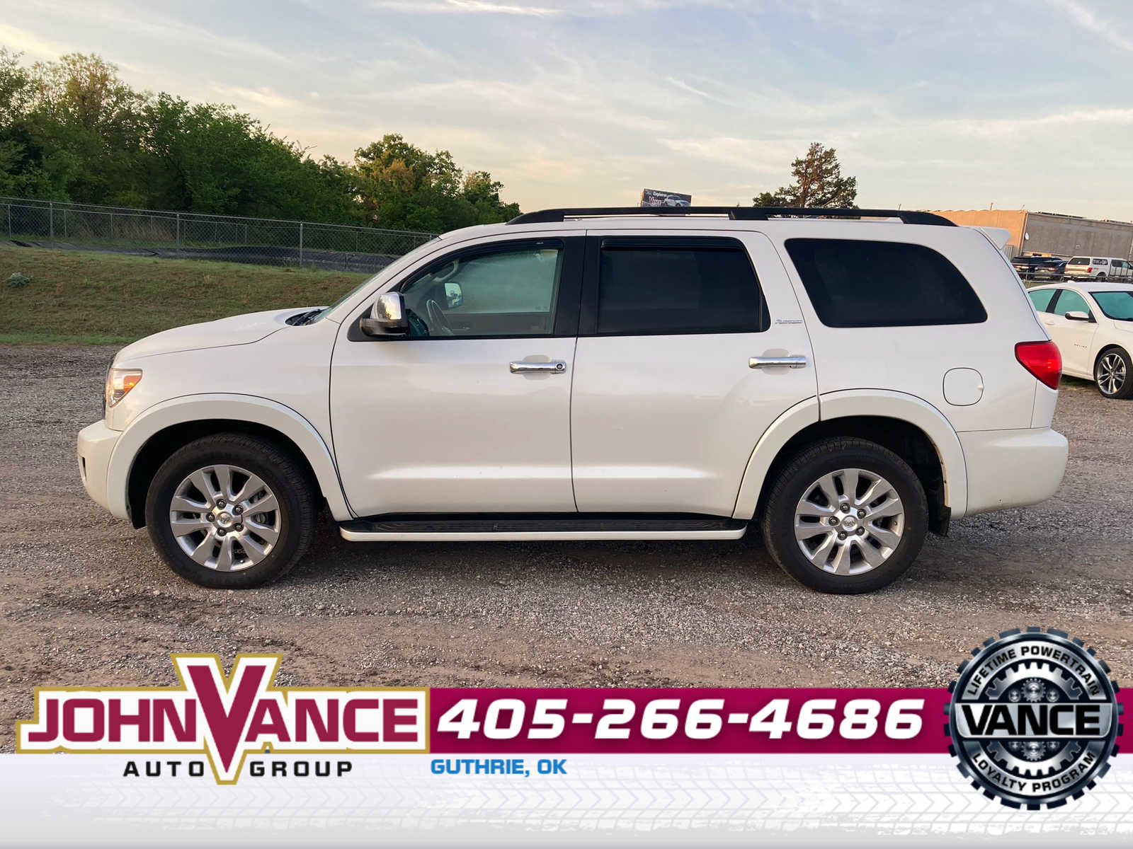 Used 2016 Toyota Sequoia Platinum image 2