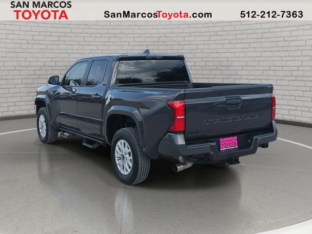 Used 2025 Toyota Tacoma SR5 image 7