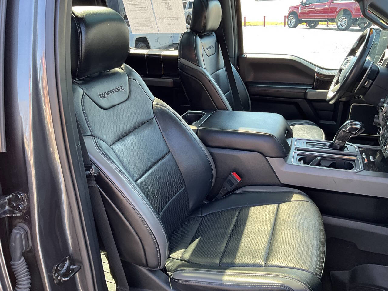 Used 2018 Ford F150 Raptor w/ Equipment Group 802A Luxury image 16