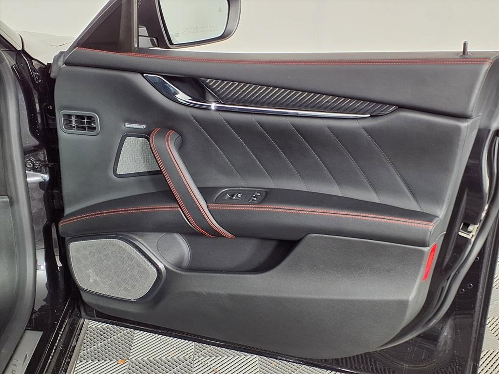 Used 2021 Maserati Quattroporte S GranSport image 8