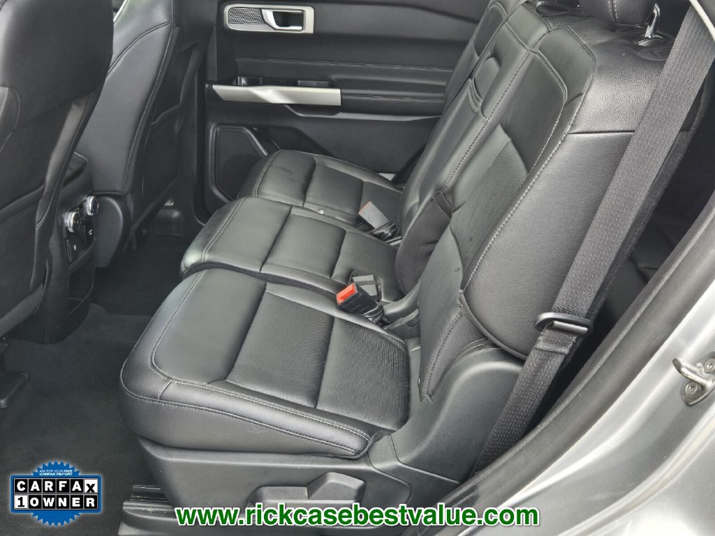 Used 2021 Ford Explorer Limited w/ Equipment Group 301A RWD image 11