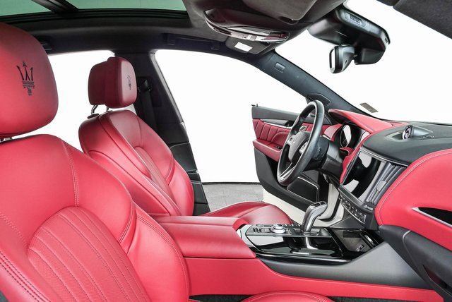 Certified 2022 Maserati Levante GT AWD/4WD image 25