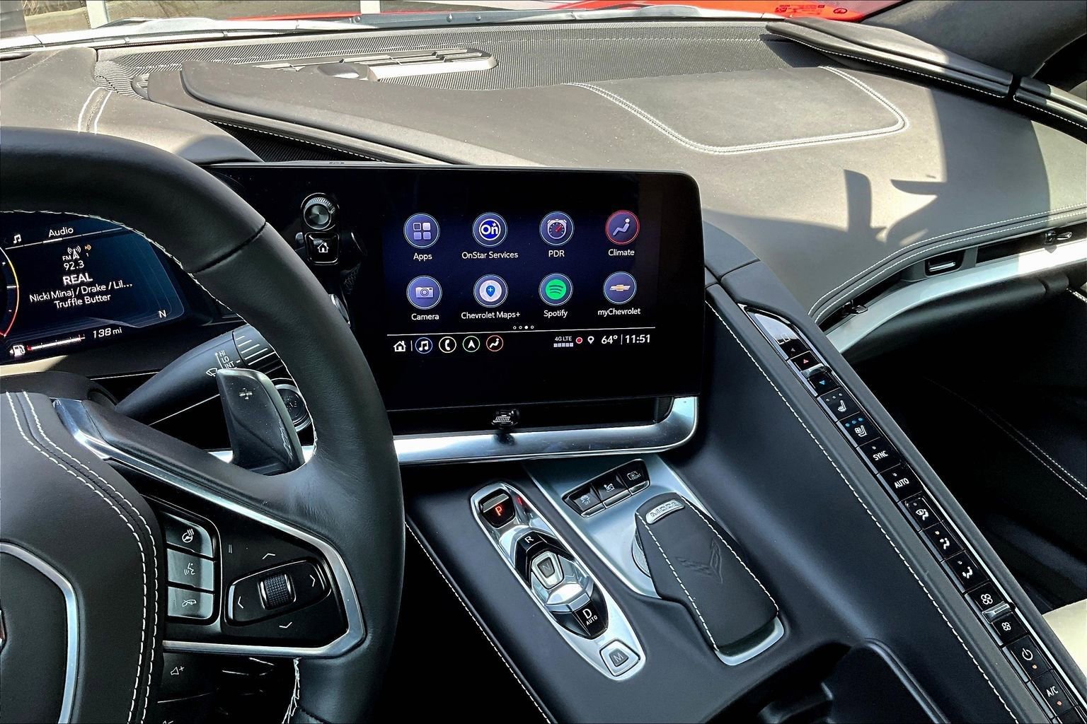 Used 2021 Chevrolet Corvette Stingray Premium Conv w/ Z51 Performance Package image 6