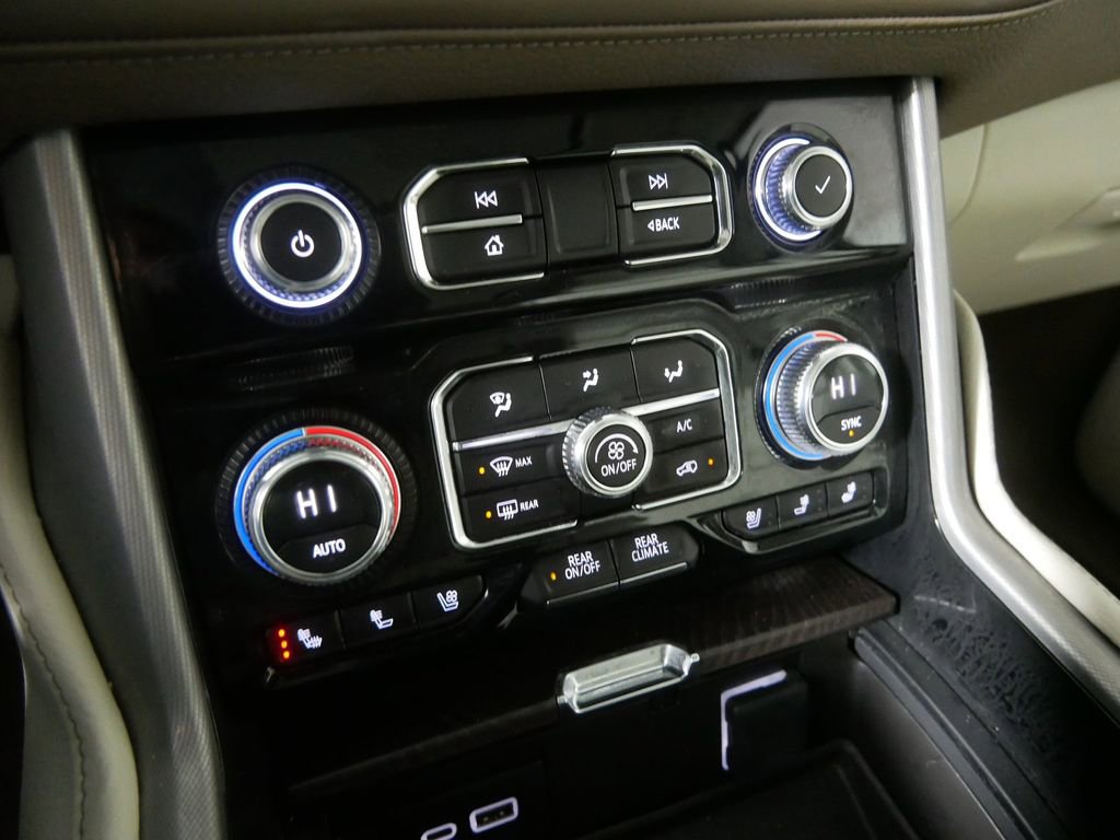 Used 2023 GMC Yukon XL Denali w/ Max Trailering Package image 27