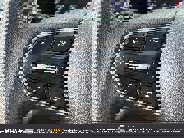 Used 2019 Hyundai Santa Fe SE image 15