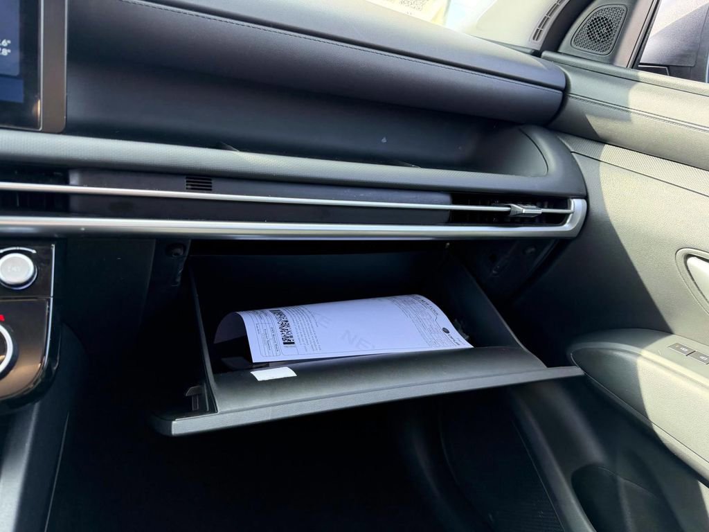 Certified 2025 Hyundai Tucson SEL image 33