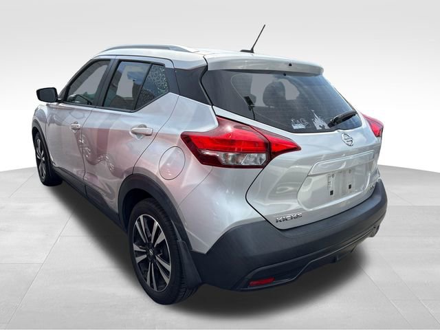 Used 2018 Nissan Kicks SV FWD image 5