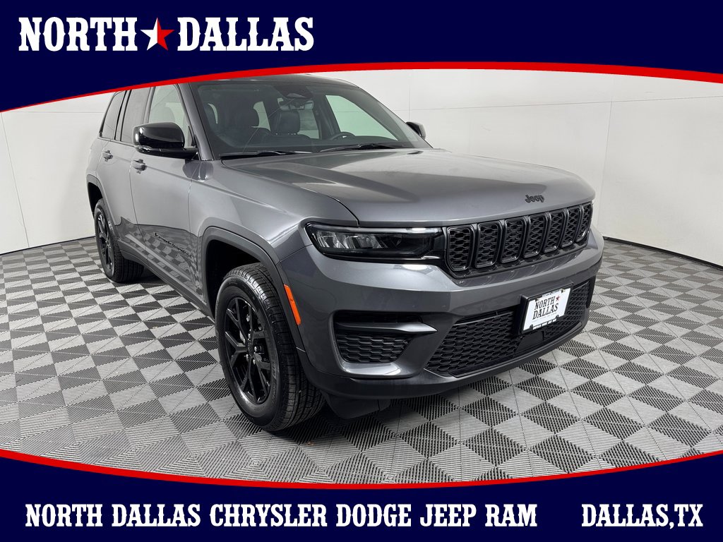 Used 2025 Jeep Grand Cherokee Altitude