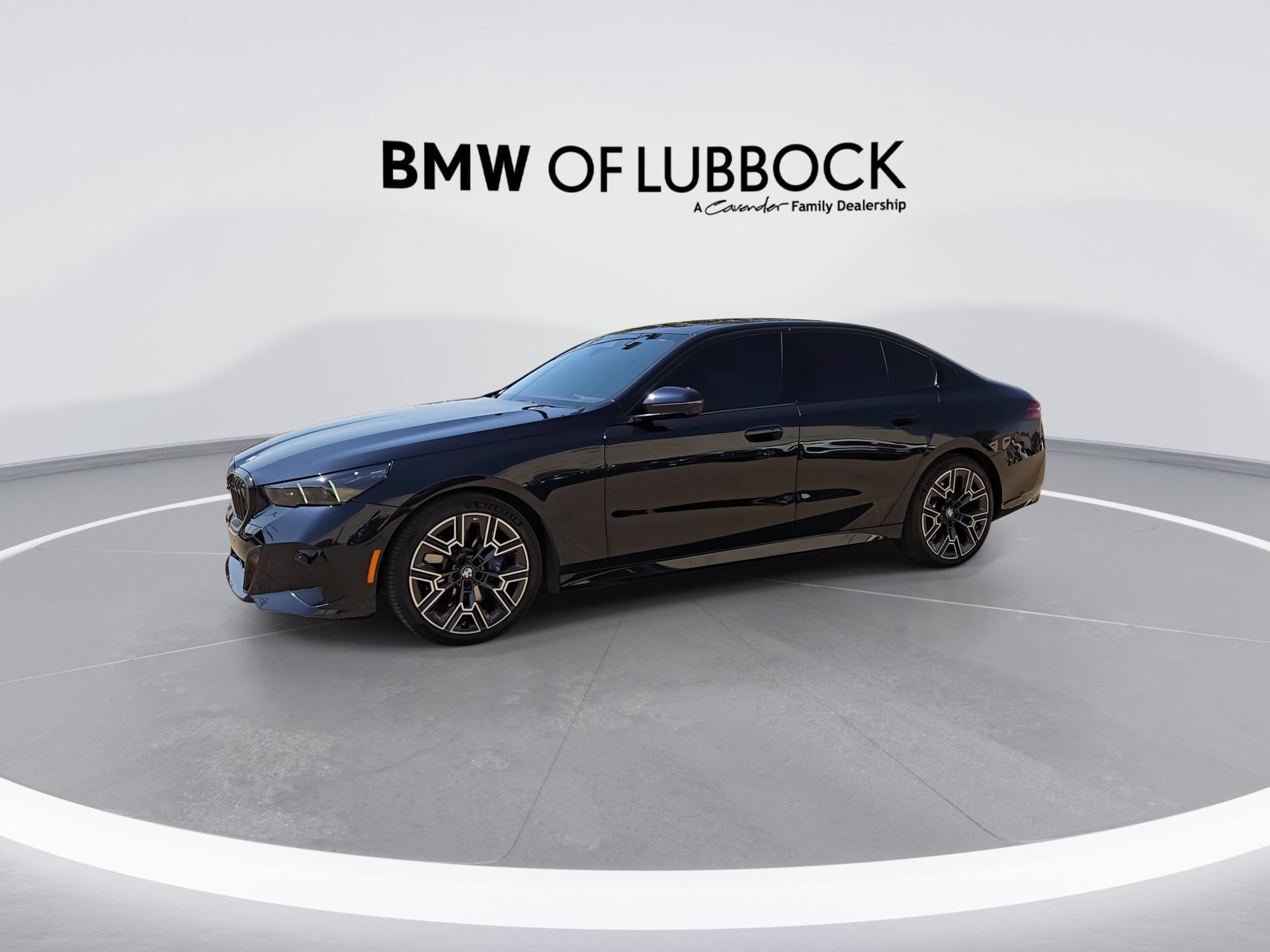 Used 2024 BMW 540i xDrive w/ Premium Package AWD/4WD image 5
