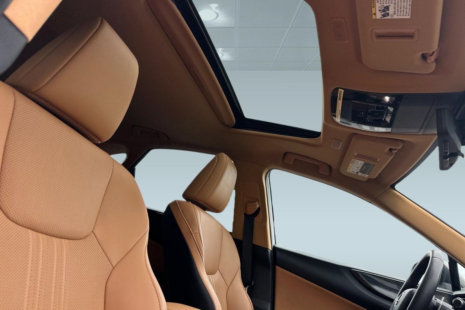 Used 2024 Lexus NX 350 AWD image 30