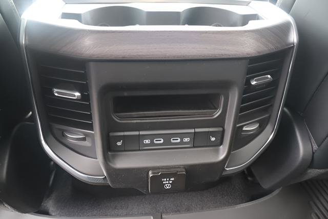 New 2026 RAM 1500 Laramie AWD/4WD image 12