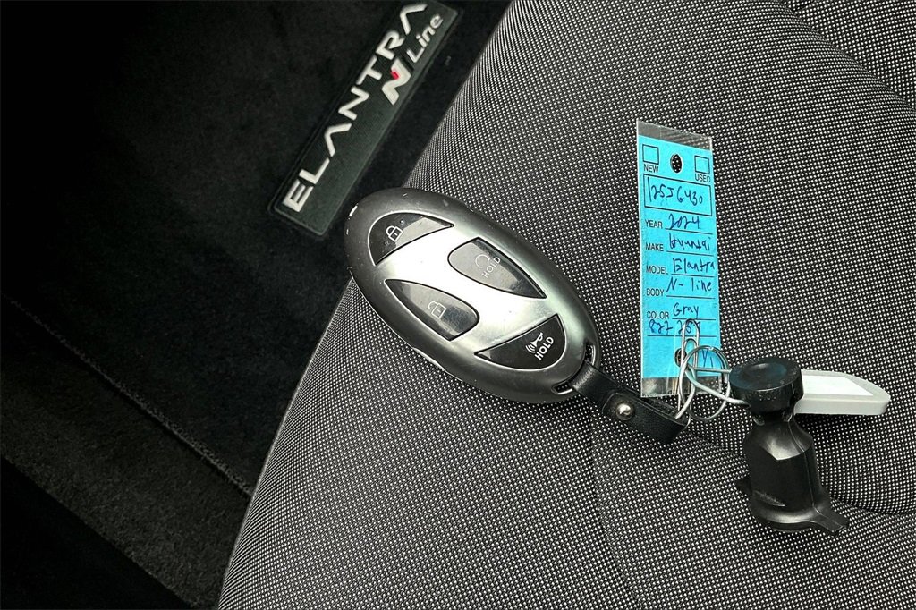 Used 2024 Hyundai Elantra N Line image 11