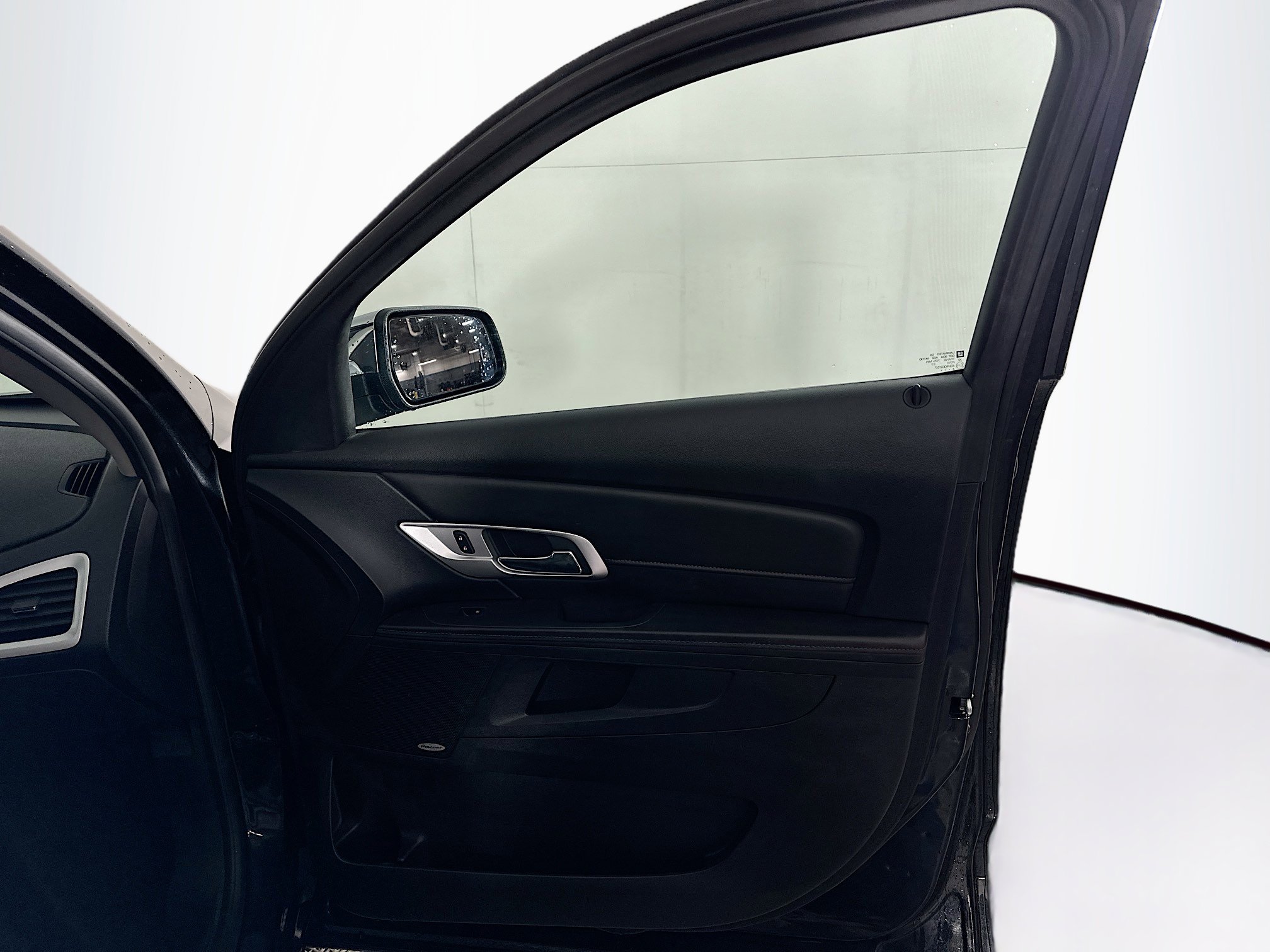 Used 2015 GMC Terrain SLT w/ Open Road Package image 32