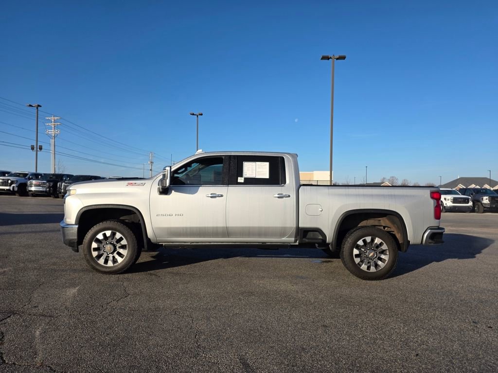 Used 2022 Chevrolet Silverado 2500 LTZ w/ Z71 Off-Road Package image 4
