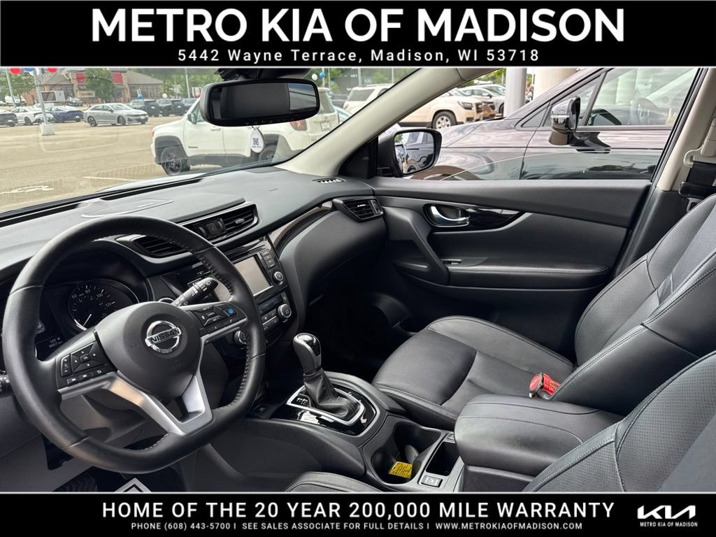 Used 2022 Nissan Rogue Sport SL w/ Premium Package AWD/4WD image 15