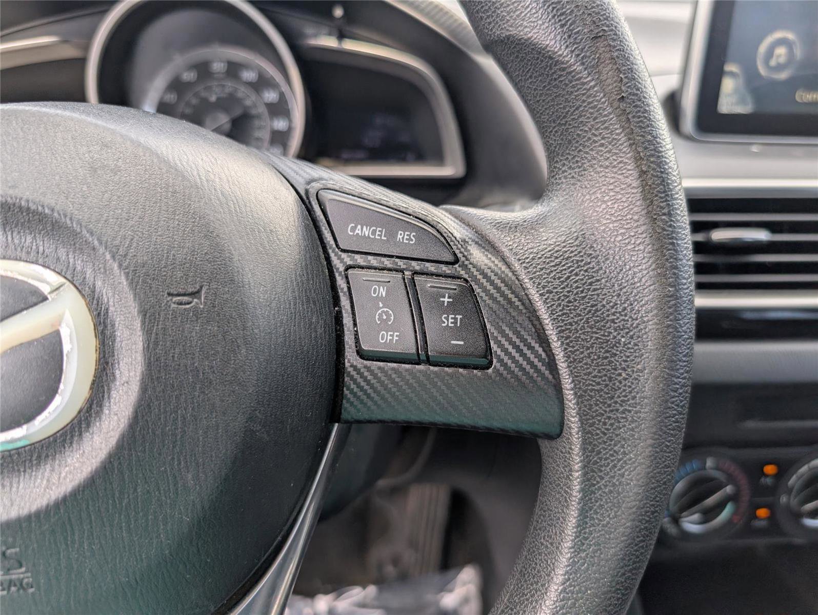 Used 2016 MAZDA MAZDA3 i Sport w/ Preferred Equipment Package image 24