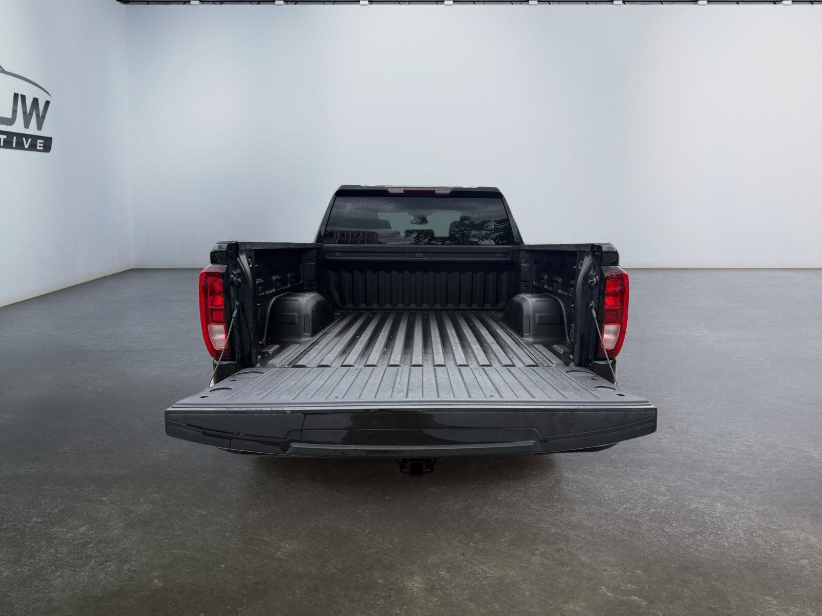 Used 2024 GMC Sierra 1500 Pro w/ Graphite Edition AWD/4WD image 22