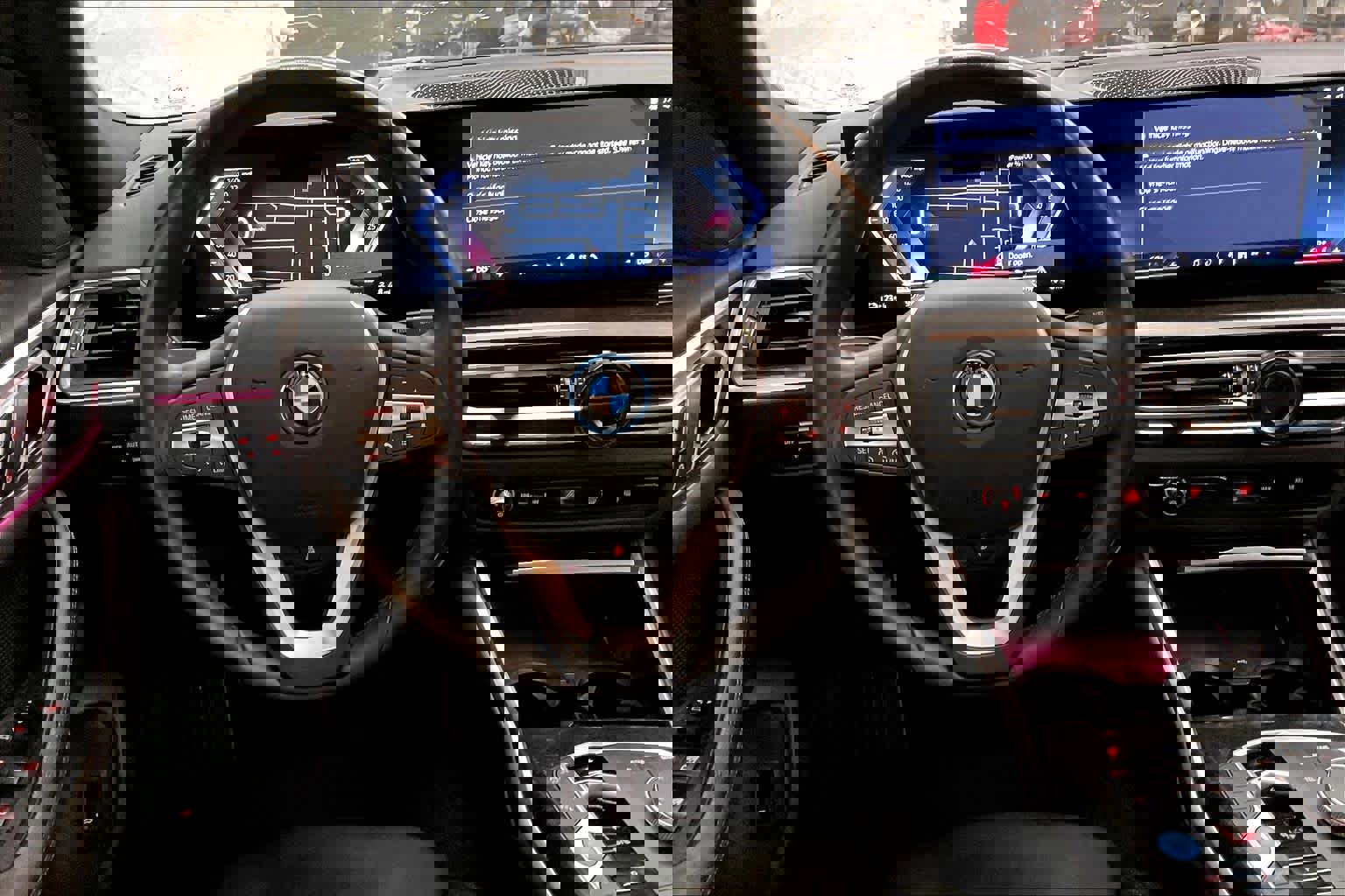 Certified 2024 BMW i4 eDrive35 w/ Premium Package image 8