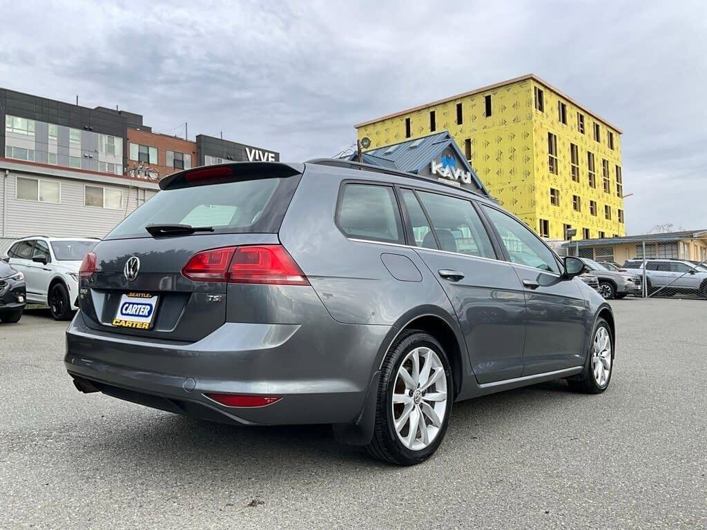 Used 2016 Volkswagen Golf SE w/ Lighting Package image 8