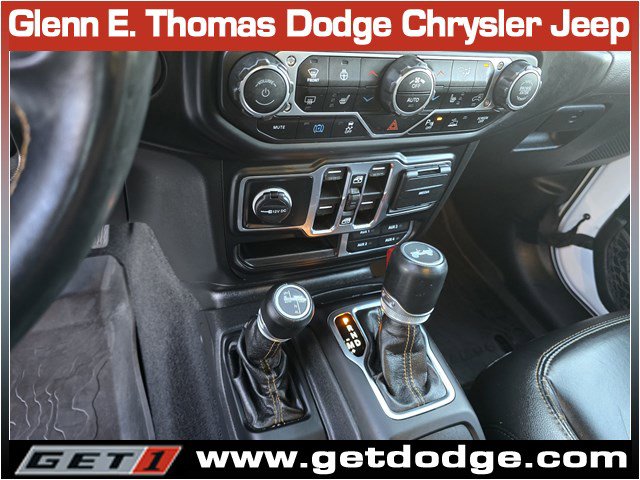 Used 2022 Jeep Wrangler Unlimited Sahara image 19