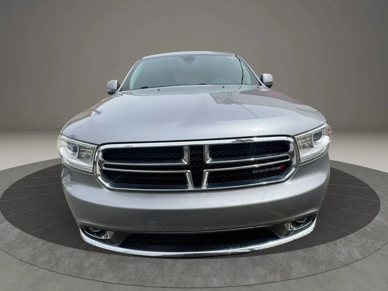 Used 2019 Dodge Durango SXT w/ 3rd Row Seating Group AWD/4WD image 2