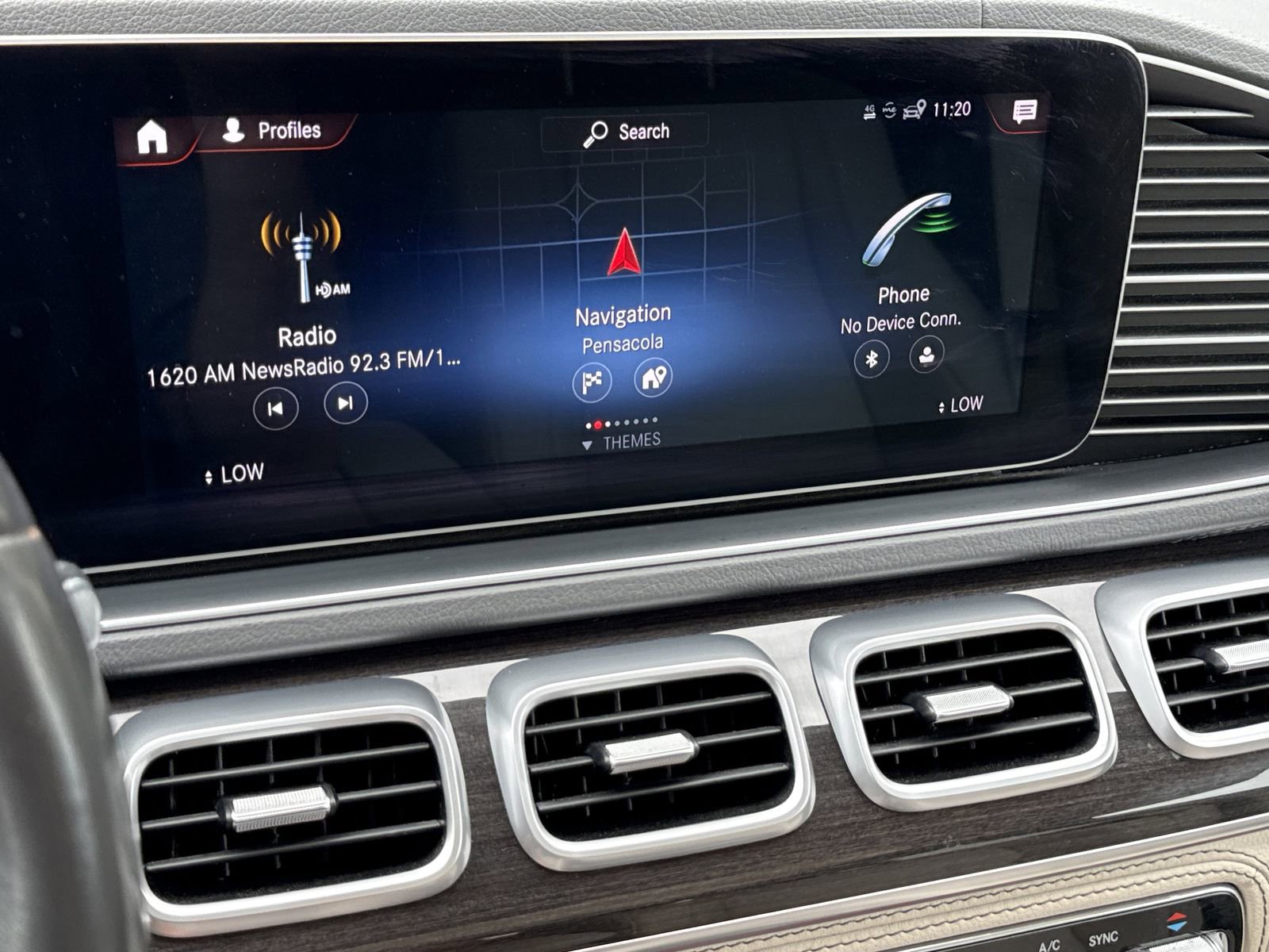 Used 2020 Mercedes-Benz GLE 350 4MATIC image 26