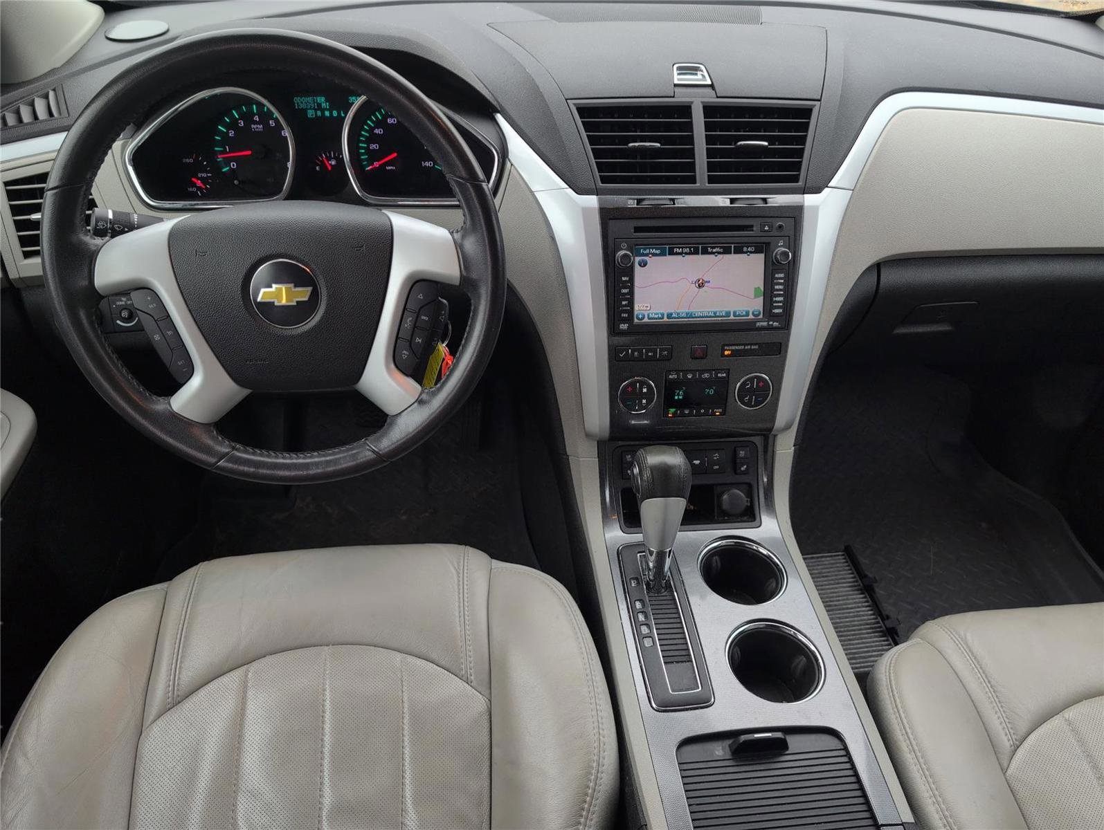 Used 2011 Chevrolet Traverse LTZ image 23