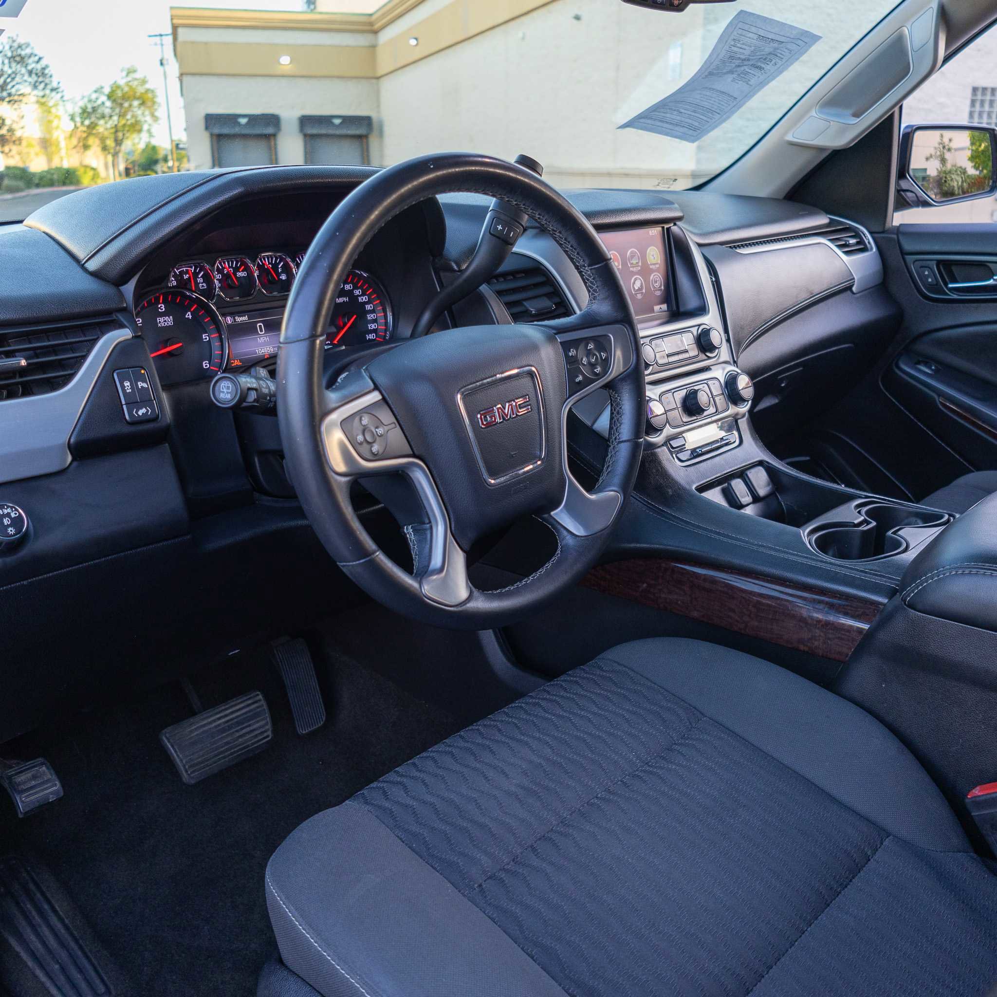 Used 2016 GMC Yukon SLE w/ Convenience Package image 11