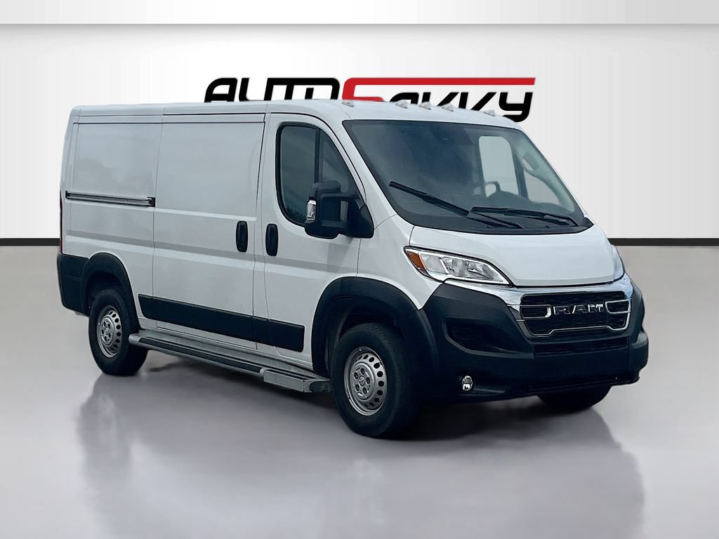 Used 2025 RAM ProMaster 2500 w/ U-Haul Equipment Group FWD image 1