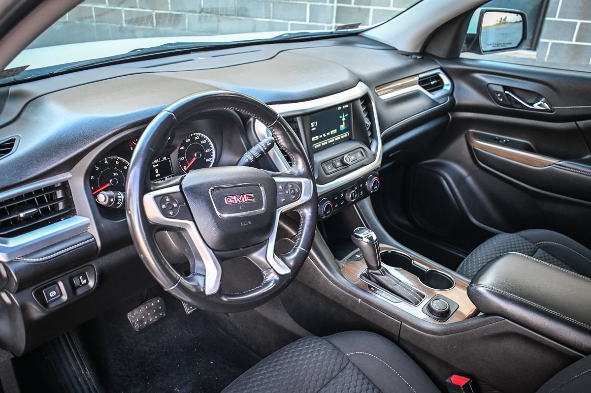 Used 2019 GMC Acadia SLE AWD/4WD image 9
