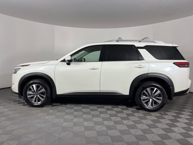 Used 2024 Nissan Pathfinder SL image 6