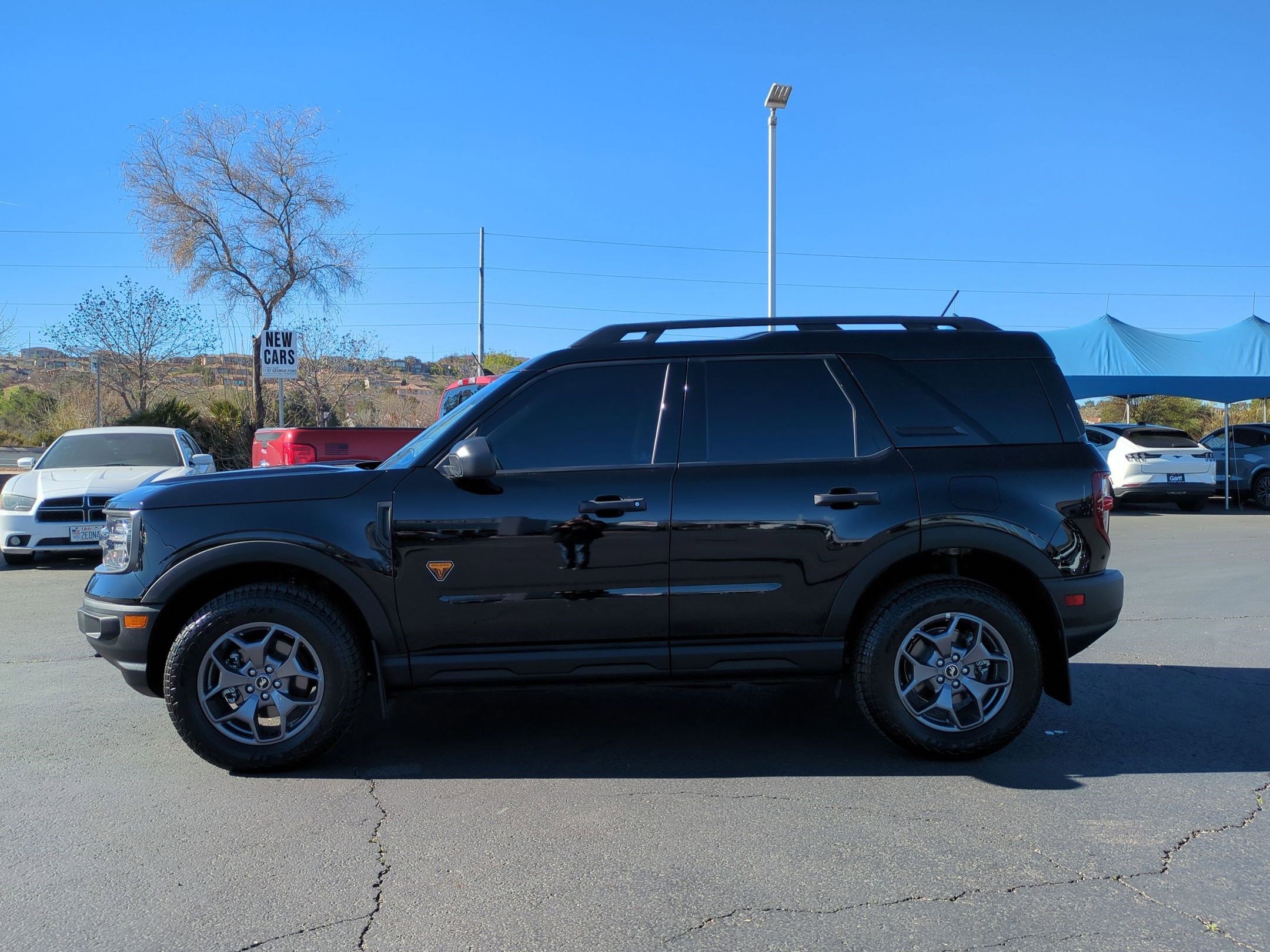 Used 2024 Ford Bronco Sport Badlands image 6