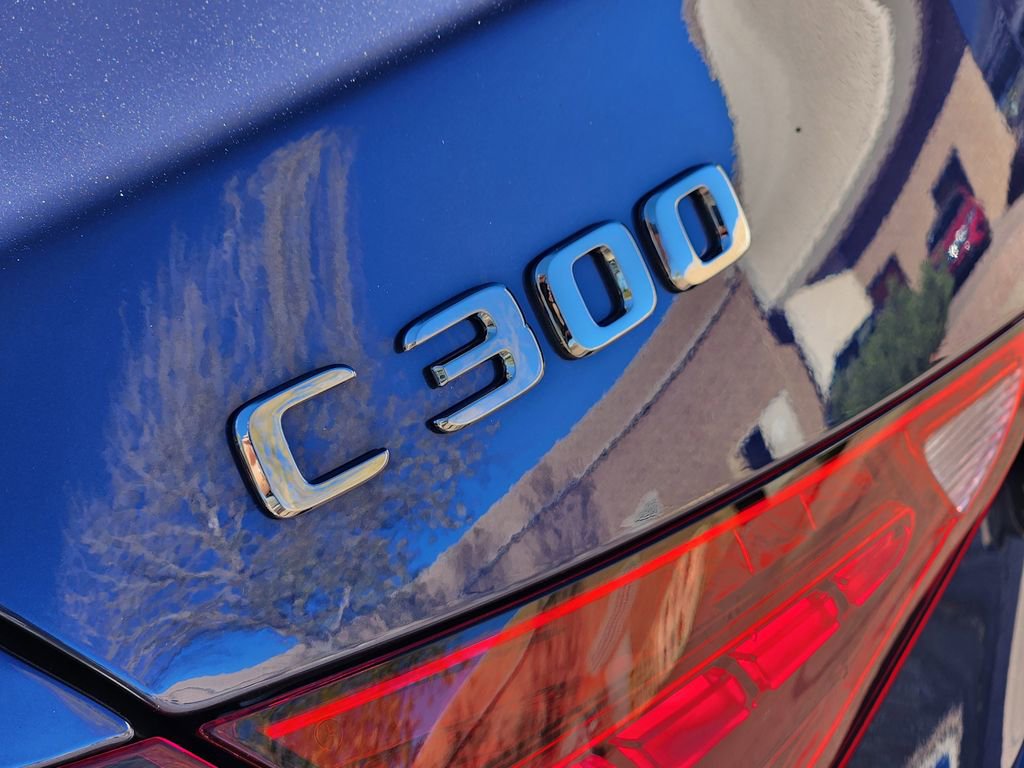 Used 2025 Mercedes-Benz C 300 4MATIC Sedan image 11