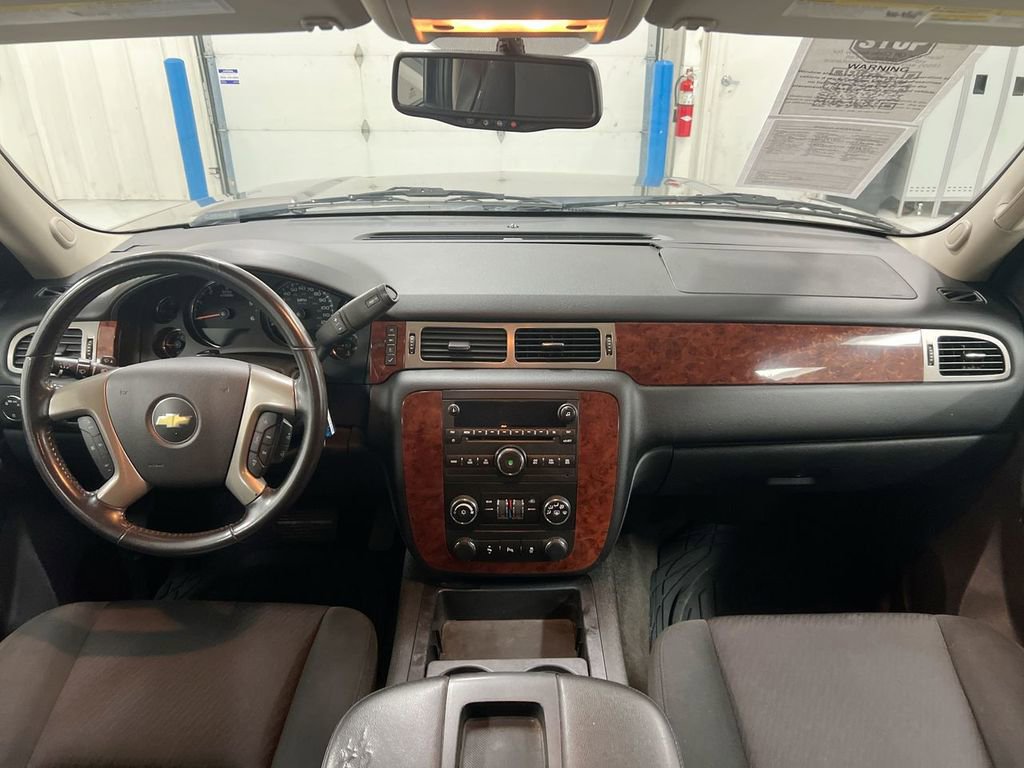 Used 2013 Chevrolet Tahoe LS w/ Convenience Package RWD image 10
