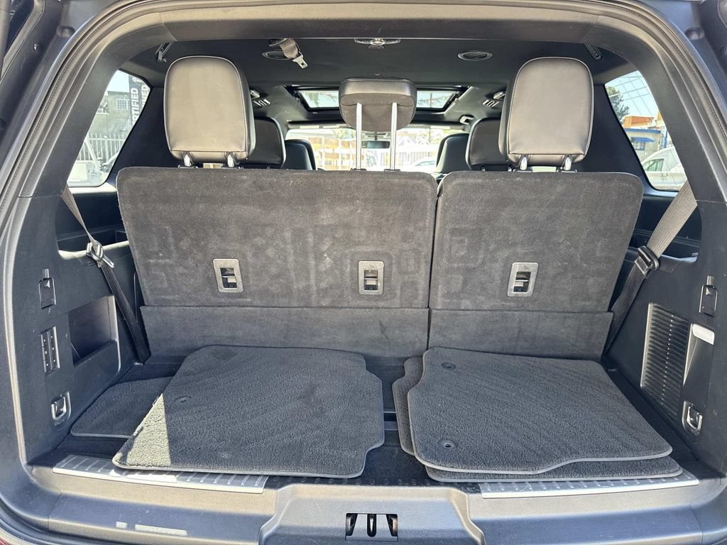 Used 2021 Lincoln Navigator Reserve w/ Luxury Package AWD/4WD image 7