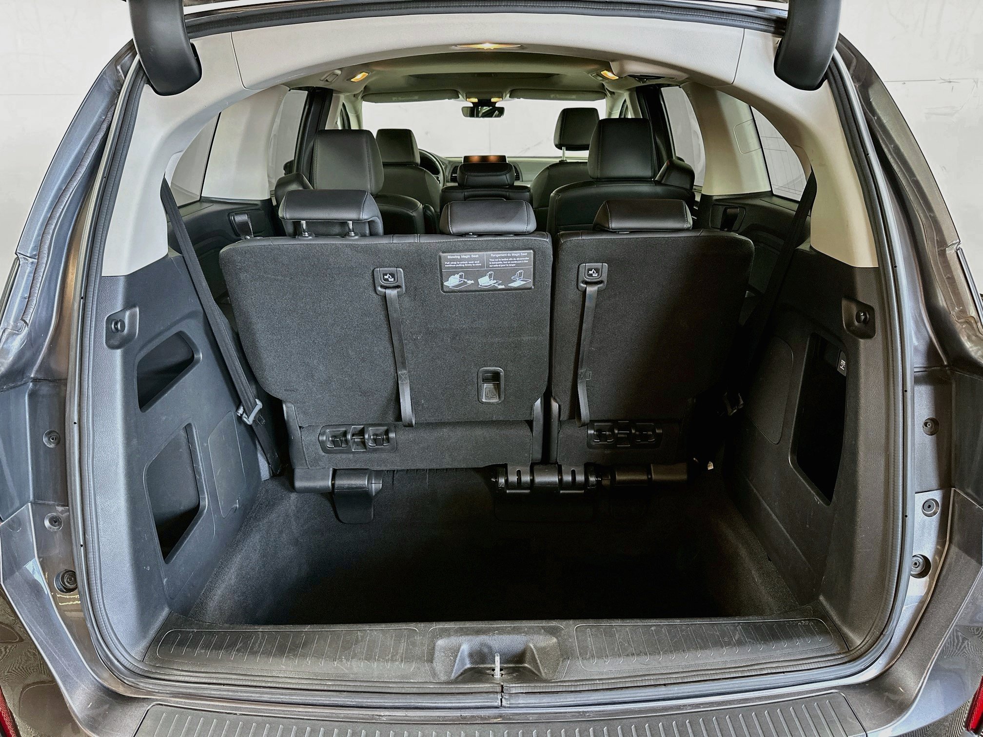 Used 2025 Honda Odyssey EX-L image 24