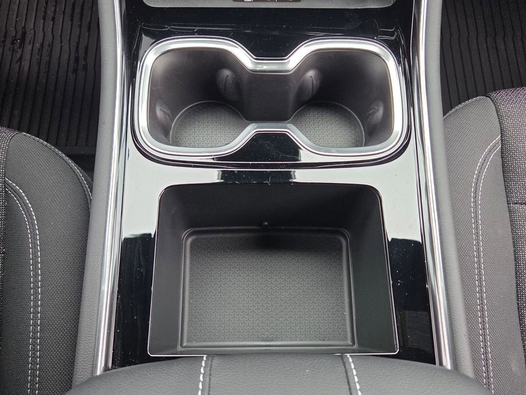New 2026 Chevrolet Traverse LT w/ Driver Confidence Package FWD image 19