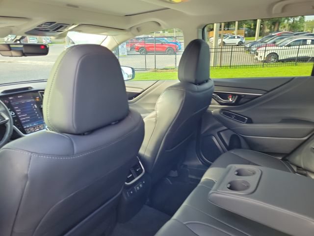 Used 2022 Subaru Outback Limited AWD/4WD image 13