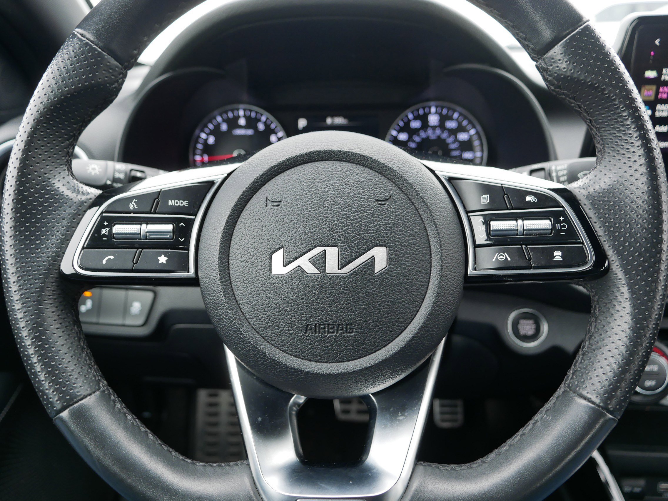 Certified 2024 Kia Forte GT-Line image 25